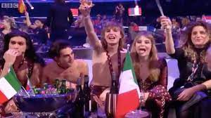 The winner of the eurovision song contest has been forced to deny taking cocaine live on tv after appearing to do a snorting action. Eurovision 2021 Italian Winner S Shocking On Camera Act Puzzles Viewers Nz Herald