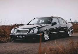Pin By Lucas Castilhone On Mercedes Benz Mercedes Benz Cars Mercedes Clk Mercedes Benz Amg