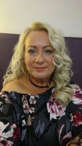 Mobile Hairdresser Angie Willis.