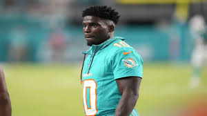 Tyreek Hill may be a few trades away from the Miami Dolphins as he hinted  on a potential trade to a former divisional rival | NFL News - Times of  India
