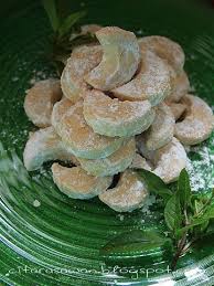 Kalau korang ulang buat lagi guna resepi yang sama, total dapatlah dalam lebih 200 biji biskut makmur. Resepi Biskut Puteri Salju Sukatan Cawan Inibaruresepi Gobitage Com