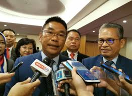 Setiausaha politik kepada ketua menteri : Bantuan Rm500 Di Sabah Diagihkan Mulai Hari Ini Buletin Sabah