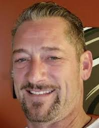 Blair Hendrickson's Instagram, Twitter & Facebook