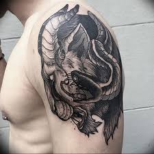 Inspired by the mythological creature the chimera, this colorful print is a scan from an original panting done with acrylics on 100% cotton paper. Foto Tatu Himera Ot 07 10 2017 013 Chimera Tattoo Tattoo Photo Ru Tattoo Photo Ru