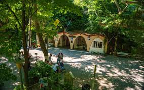 Κάθε παρασκευή το athens transport news στο email σου. H Ekklhsia Ths Agias Paraskeyhs Sthn Koilada Twn Tempwn