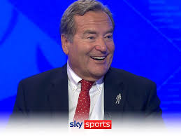Jeff Stelling bids a fond farewell to Soccer Saturday and says he is 'the  luckiest man ever to take a breath' as he receives a standing ovation from  the team.