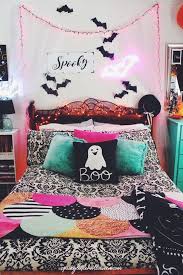 Click the image for larger image size and more details. 22 Halloween Bedroom Decor Ideas That Inspire Digsdigs