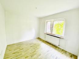 Ruhig aber zentral komplett saniert bezugsfertig. 3 Zimmer Wohnung Zu Vermieten Ob Dem Lahrtal 28 58706 Menden Menden Sauerland Mapio Net