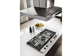 5 burner gas cooktop with