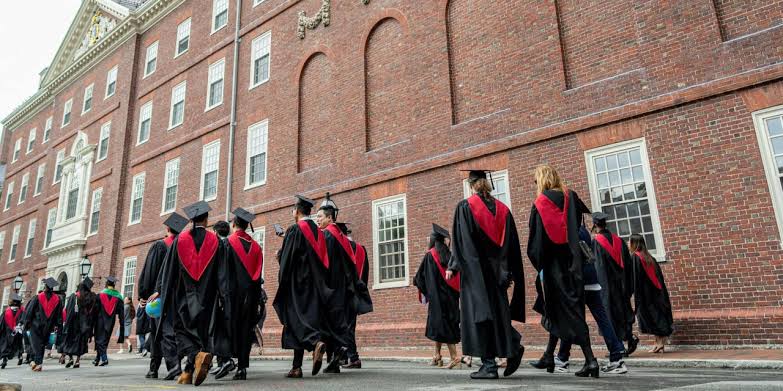 Trump Issues Proclamation Suspending Foreign Student Visas at Harvard - WSJ