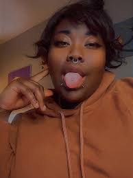 Truffle fries with garlic aioli for an appetizer and a steak with mash and  beef au jus for entree😋