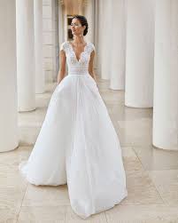 Gebrauchte brautkleider wie neu im outlet in großer auswahl von bekannten designern und marken kaufen. Rosa Clara Couture Flamenco Brautmoden
