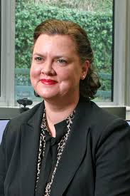 Elaine Breen's Instagram, Twitter & Facebook