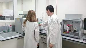 Facultatea de biologie a universității din bucurești este o facultate de stat care are ca domeniu de activitate organizarea și desfășurarea studiilor universitare în domeniul ștințelor biologice. Facultatea De Biologie Unibuc