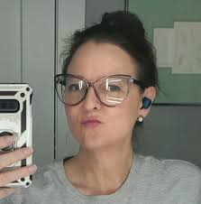 Hats off to SGT (APF) Anbarasan for going above and beyond his duties as a  LTA Traffic Marshal (LTM)! 👏 Although his priority as an LTM was to  respond to road accidents,