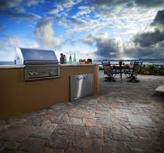 Hgtv.com explores the materials and costs behind the most popular materials. 15 Outdoor Kitchen Countertops Ideas Tips Install It Direct