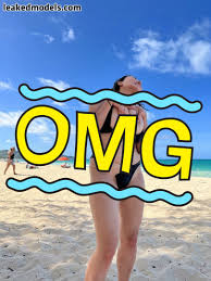 Pure arousal from Suba Hawaiian's private nude collection