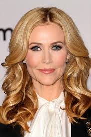 Watching the last episode and my boyfriend pointed out that Mary Alice  looks like all the girls (Bree, Susan, Gaby, Lynette) mixed together. I  morphed all their faces, what do you think? :