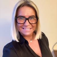 100+ "Debbie Giles" profiles