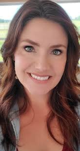 Jodi Mclain's Instagram, Twitter & Facebook