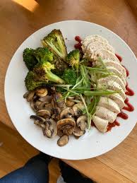 As long as you're eating the breast meat, chicken is considered a lean meat, says emily tills, ms, rdn, cdn, a registered dietitian nutritionist in rochester, new york. 300 Calories Exactly For Poached Chicken Breast With Sauteed Veggies 1200isplenty