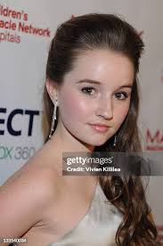 Founder of Give Back Hollywood Todd Michael Krim and Estelle award... News  Photo