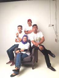 #aypt #anugerah yang paling terindahanugerah yang paling tertindah©2019 future music entertainment lirik | reyhanlagu | reyhancaller ringtonesmaxis: Biodata One Avenue Band Popular Dengan Lagu Kisah Antara Kita Azhan Co