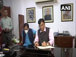 Bharatiya janata party's (bjp) rajya sabha mp from gujarat mansukh mandaviya is all set to get responsibilities of the health ministry and chemical fertiliser ministry, sources privy to the development have told india today tv. H0gbdki7v9pixm