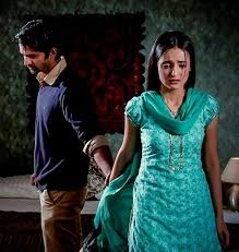 Arnav stops Khushi from going