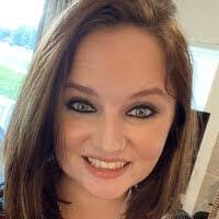 Abigail Carlisle's Instagram, Twitter & Facebook