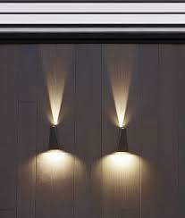 Simple, sharp, and clean, the ledge outdoor wall light is a versatile fixture that can fit in with just about any modern design. Contemporary Exterior Wall Light With Led Lamps