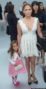 J Lo S Daughter Looks Just Like Her Celebrity Outfits Jennifer Lopez Fashion
