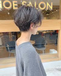 ショート ボブ パーマスタイル sobue on instagram お家でも簡単にできる 再現性の高いパーマを パーマのヘアカタはこちら sobueパーマ カットのこだわり in 2021 short hair styles shot hair styles asian short hair
