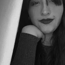 Jocelyn Aragon's Instagram, Twitter & Facebook