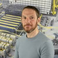 200+ perfiles de «Solferino»