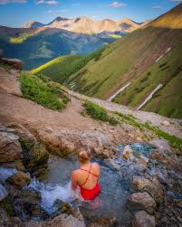 Mist Mountain Hot Springs Via Eagle Ridge | A Huge Misadventure - The  Holistic Backpacker