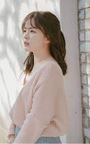 Korean Hairstyles 2016 Here Are Some Popular Hairstyles In Korea Pony Tail Long Wave Koreli Saci Orta Uzunlukta Sac Stilleri Kalin Saclar