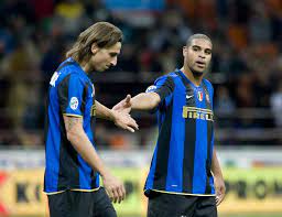 A recuperação de adriano, que estreou no são paulo marcando dois gols, está animando a inter de milão e a mídia da itália. Ibrahimovic Elege Adriano O Melhor Com Quem Atuou Ele Era Um Animal Futebol Internacional Ge