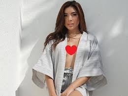 Tenggak pil 3 hari sebelum razia, kini minta khalay. 5 Gaya Nyeleneh Millen Cyrus Keponakan Ashanty Yang Tersandung Kasus Narkoba Okezone Lifestyle
