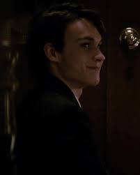 Mattheo Riddle Soft Image