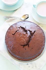 Gateau Au Yaourt Et Cacao En Poudre Recette Facile Recette Gateau Yaourt Gateau Yaourt Chocolat Gateau Au Cacao