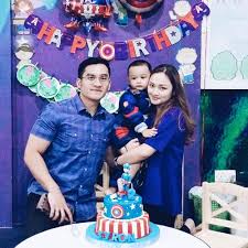Aurel hermansyah dan bani putus? 10 Potret Harmonis Keluarga Tommy Rumengan Mantan Aurel Hermansyah