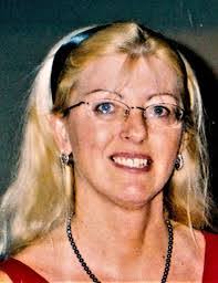 Vicki Garland's Instagram, Twitter & Facebook