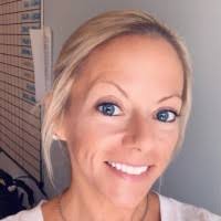 Jessica Erhardt's Instagram, Twitter & Facebook