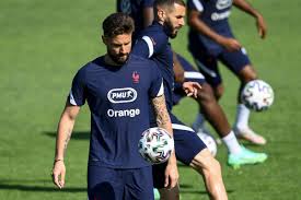 Güncel performans bilgileri olivier giroud (fc chelsea) oynanan maçlar goller asistler kartlar tüm müsabakalar. Giroud Not Talking About Ac Milan Happy To Talk It Out With Benzema We Ain T Got No History