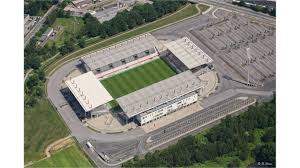 Stadion Essen Essen Alemania Capacidad 20 650 Espectadores Equipo Local Rot Weiss Essen Estadios Del Mundo Estadios Locales
