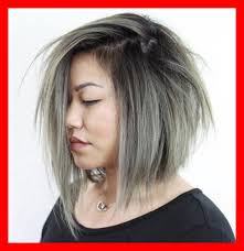 We were not at all surprised to see how much you all loved 3 hairstyles for plus size women with round faces. Hairstyles For Plus Size Women 2021 Plus Size Models With Short Hair Short Hair Models