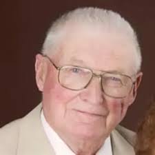 Obituary information for Robert Earl Mccullough