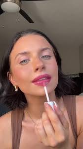 Replying to @Alyssa Needham FAVORITE LIP COMBO!! 11/10 🤩 #viralipliner  #virallipgloss #lipgloss #bestlipcombo #bestlipgloss #pinklipcombos  #virallipstain #peelofflipstain #lipstain