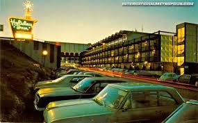 Search for cheap and discount holiday inn hotel rooms in windsor mill, md for your upcoming individual or group travel. The Plywood Palace The Waterfront Holiday Inn Ramada Inn It Was Vacant And Scheduled For Demolition When A Mysterious Fire Broke Out And The Place Burned ã‚¸ãƒ³ãƒ‹ãƒ 